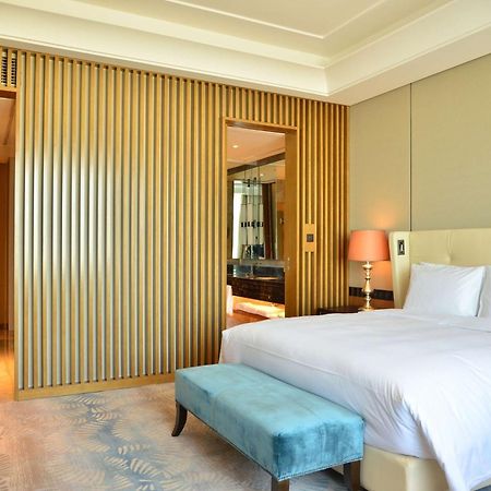 Hilton Urumqi Luaran gambar
