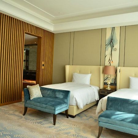 Hilton Urumqi Luaran gambar