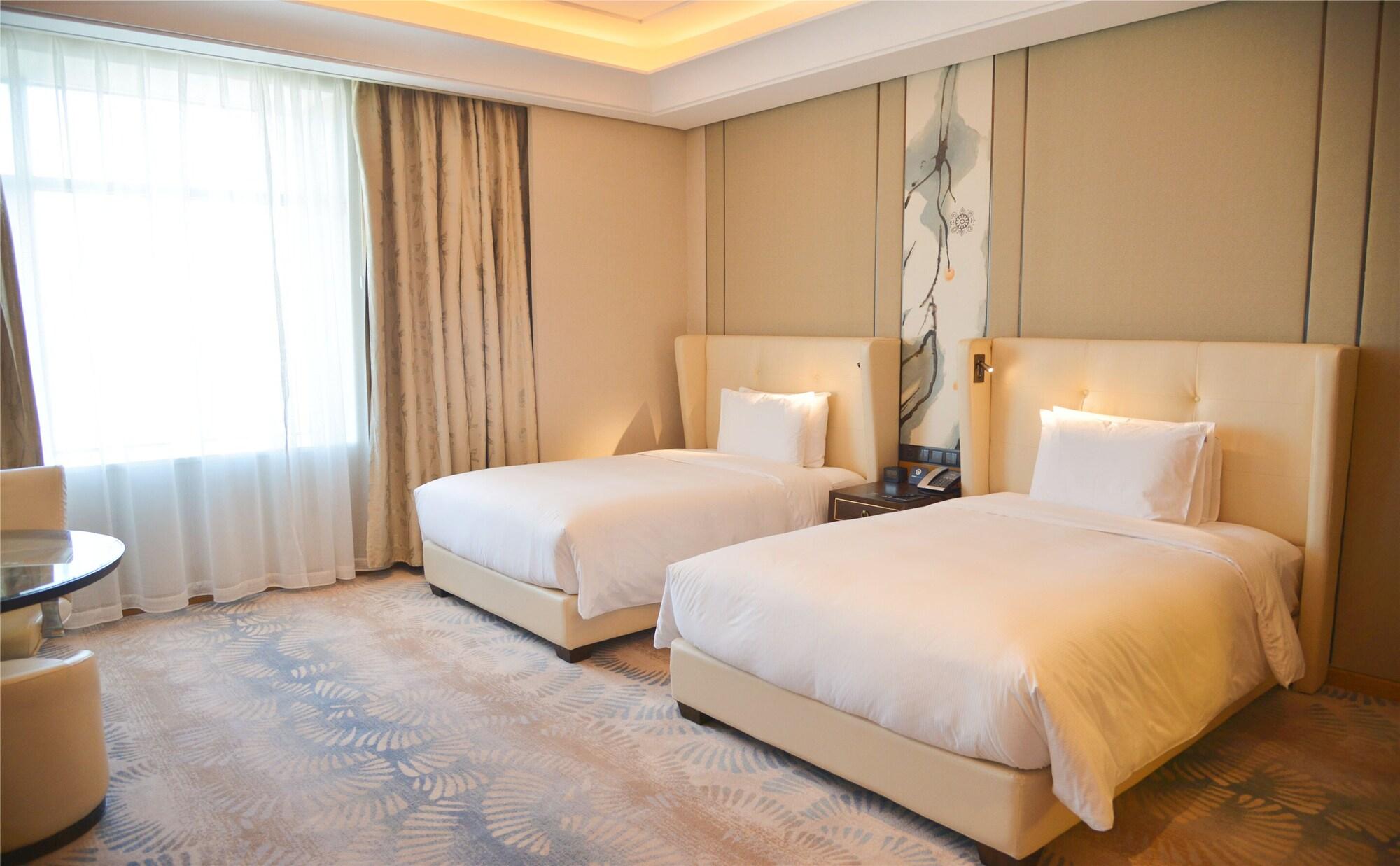 Hilton Urumqi Luaran gambar