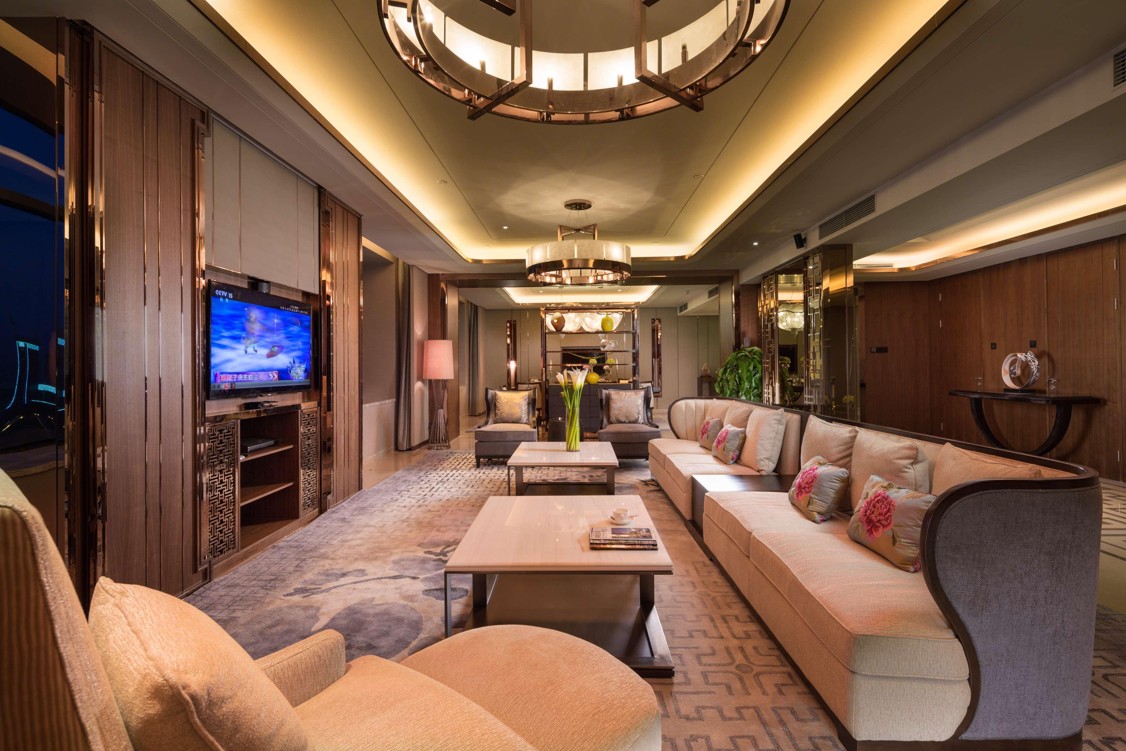Hilton Urumqi Luaran gambar