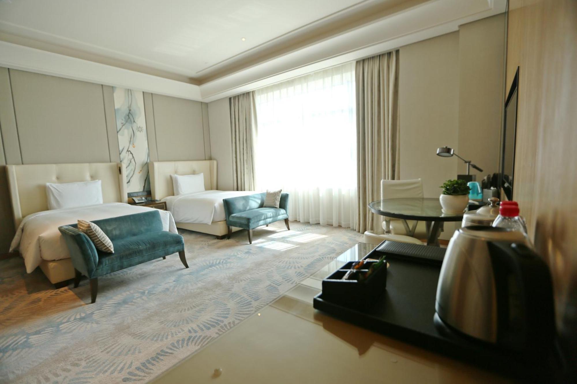 Hilton Urumqi Luaran gambar