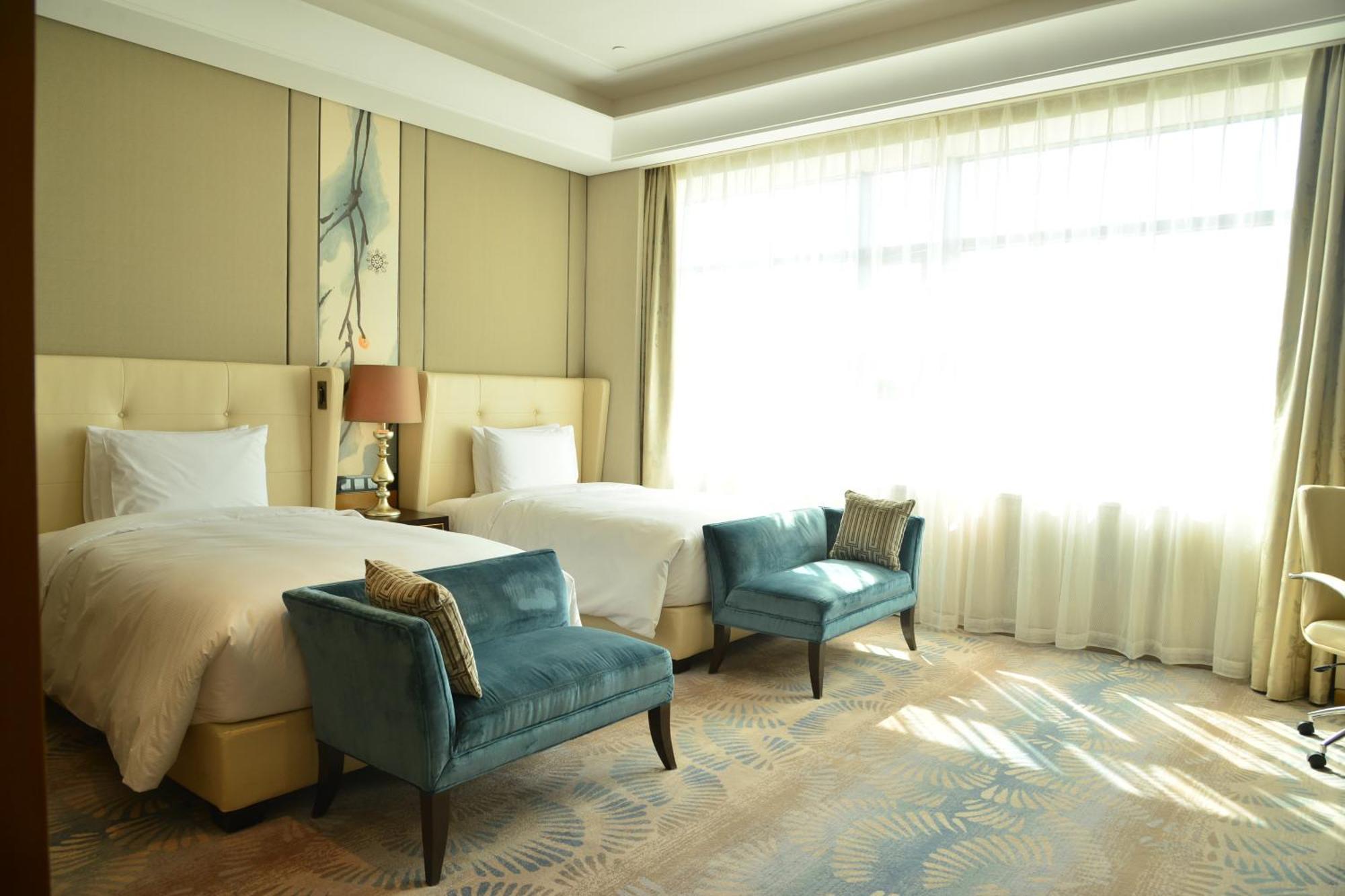 Hilton Urumqi Luaran gambar