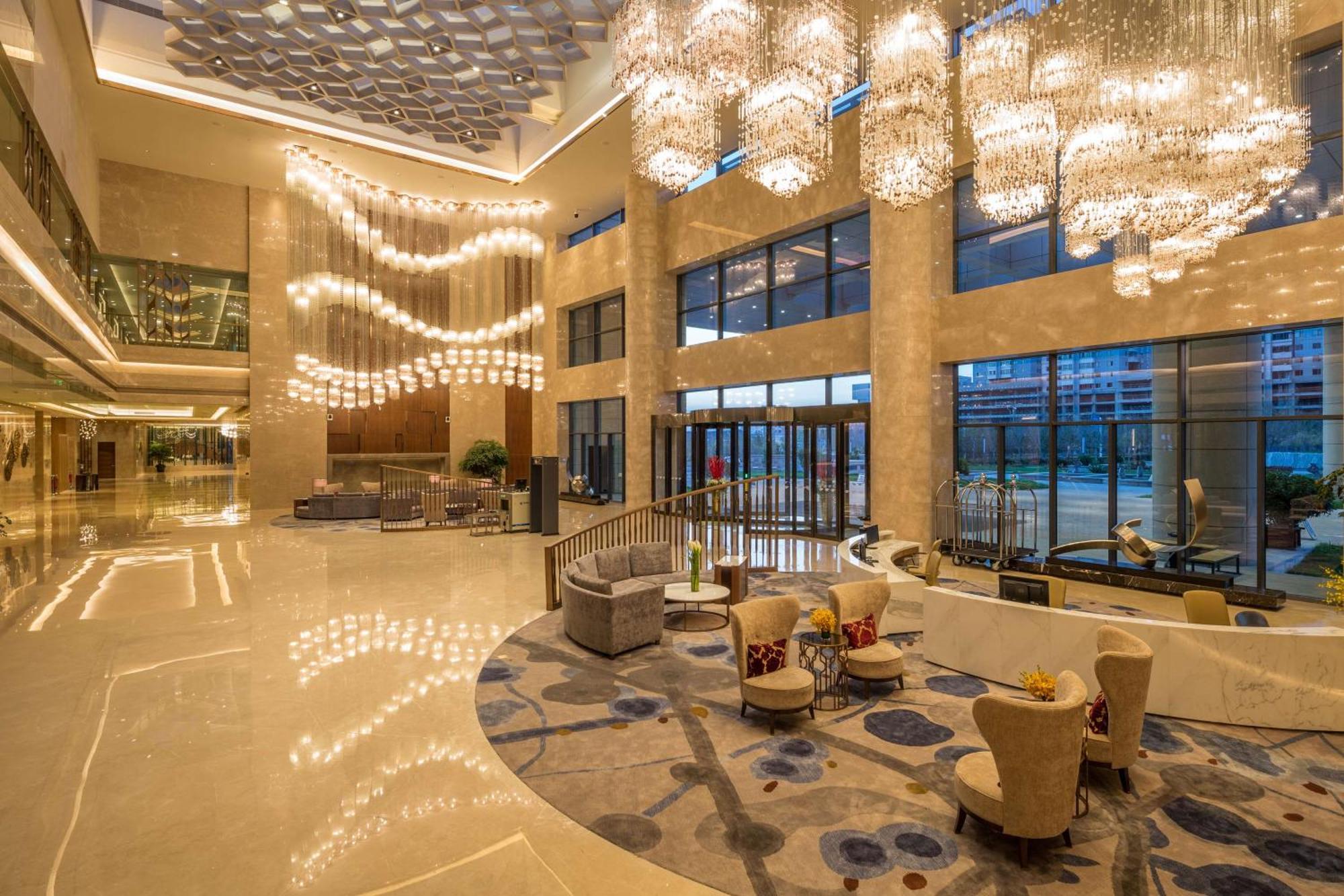 Hilton Urumqi Luaran gambar